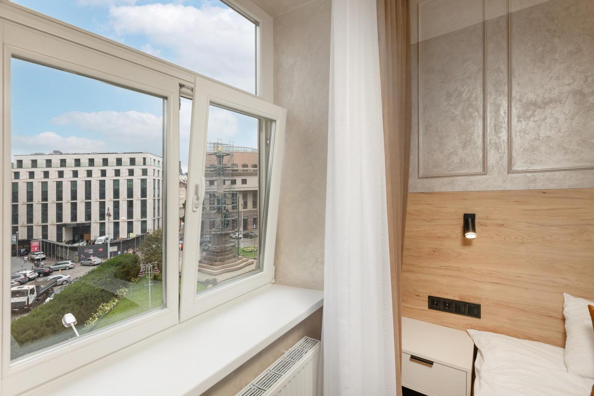 Jam Apartments Lviv Exteriör bild